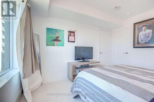 610 - 1215 Bayly Street, Pickering, ON - Indoor Photo Showing Bedroom