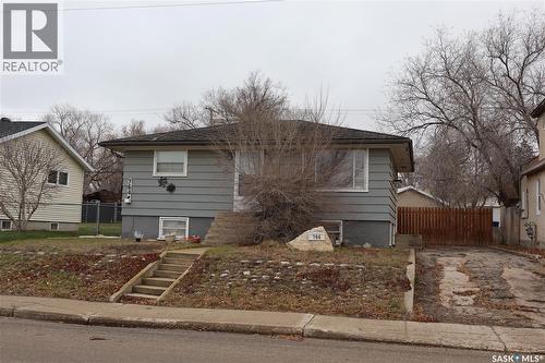 764 Fairford STREET E  Moose Jaw, SK S6H 0G2