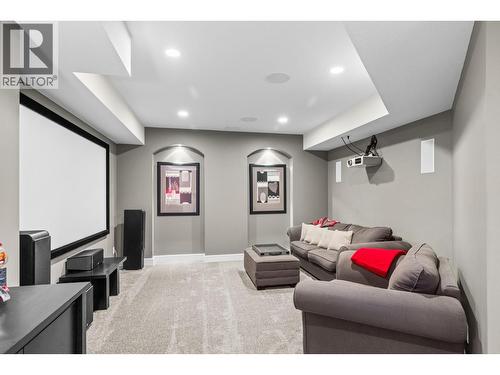 388 Rindle Court, Kelowna, BC - Indoor