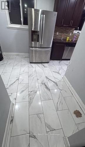 7761 Anaka Drive, Mississauga, ON - Indoor Photo Showing Other Room