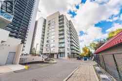 401 - 2464 WESTON ROAD  Toronto, ON M9N 0A2