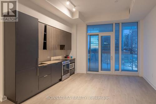 320 - 3900 CONFEDERATION PARKWAY  Mississauga, ON L5B 0M3