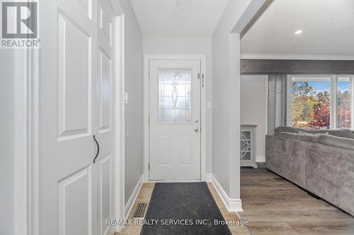 32 Caledon Street, Caledon, ON - Indoor Photo Showing Other Room