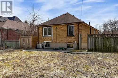 76 Ridgevale Drive, Toronto, ON - Outdoor