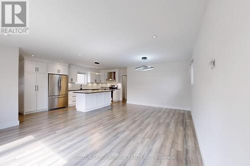 76 Ridgevale Drive, Toronto, ON - Indoor