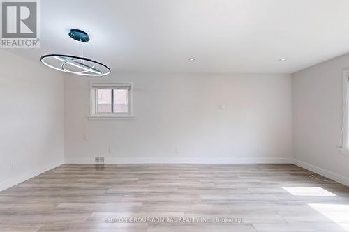 76 Ridgevale Drive, Toronto, ON - Indoor Photo Showing Other Room