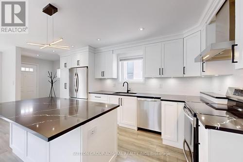 76 Ridgevale Drive, Toronto, ON - Indoor Photo Showing Kitchen With Upgraded Kitchen