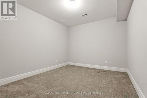 391 Patricia Drive, Burlington, ON - Indoor Photo Showing Other Room