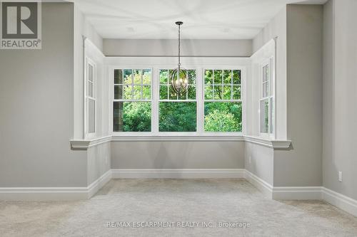 391 Patricia Drive, Burlington, ON - Indoor Photo Showing Other Room