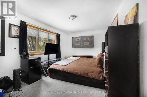 13 Lombard Street, Smiths Falls, ON - Indoor Photo Showing Bedroom