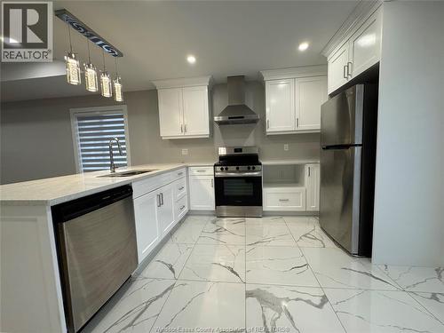 770 Keil Drive South, Chatham, ON - Indoor Photo Showing Kitchen