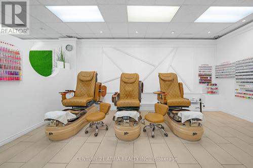 3047 Hurontario Street, Mississauga, ON 