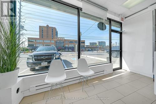 3047 Hurontario Street, Mississauga, ON 