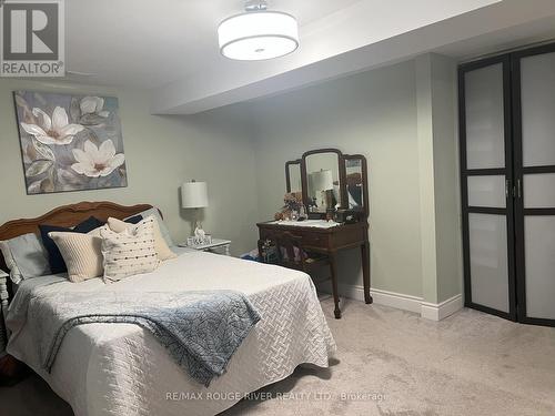 112 Old Varcoe Road, Clarington, ON - Indoor Photo Showing Bedroom