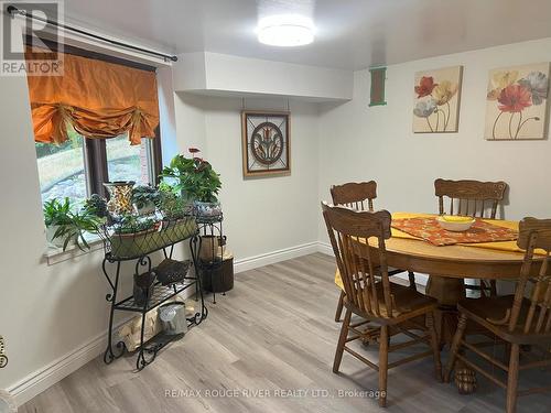 112 Old Varcoe Road, Clarington, ON - Indoor Photo Showing Dining Room