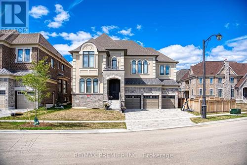 101 APPLEYARD AVENUE  Vaughan, ON L4H 4N3