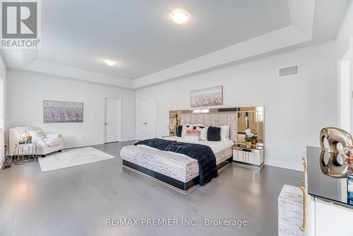 101 Appleyard Avenue, Vaughan, ON - Indoor Photo Showing Bedroom