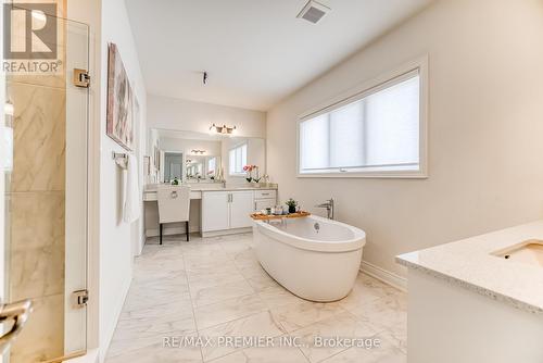 101 Appleyard Avenue, Vaughan, ON - Indoor Photo Showing Bathroom