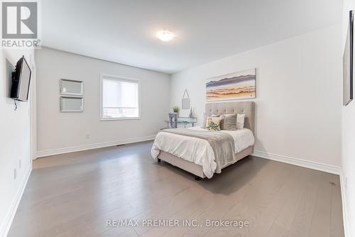 101 Appleyard Avenue, Vaughan, ON - Indoor Photo Showing Bedroom