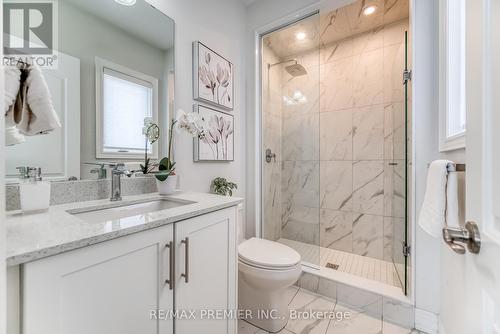 101 Appleyard Avenue, Vaughan, ON - Indoor Photo Showing Bathroom