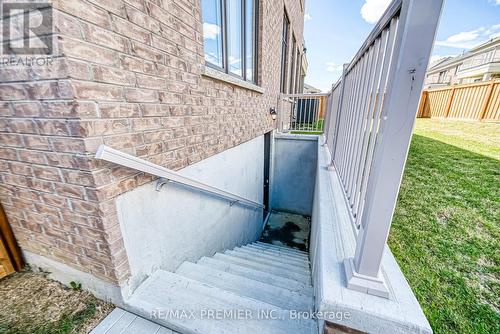 101 Appleyard Avenue, Vaughan, ON - Outdoor