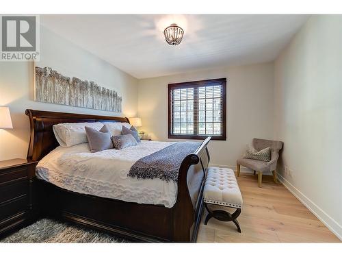 716 Kuipers Crescent, Kelowna, BC - Indoor Photo Showing Bedroom