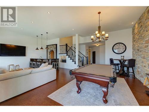 716 Kuipers Crescent, Kelowna, BC - Indoor Photo Showing Other Room