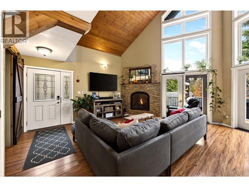 2401 Perrier Lane, Nelson, BC - Indoor Photo Showing Living Room With Fireplace