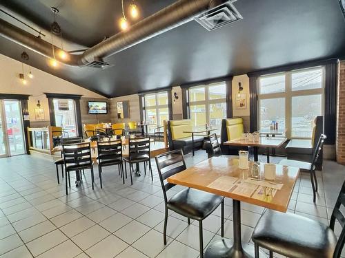 Salle à manger - 522 Ch. Kipawa, Témiscaming, QC - Indoor Photo Showing Dining Room