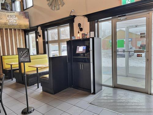 Hall d'entrée/Vestibule - 522 Ch. Kipawa, Témiscaming, QC - Indoor Photo Showing Other Room