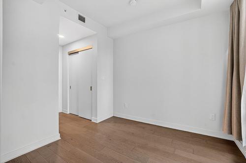 Chambre à coucher - 1509-1188 Rue St-Antoine O., Montréal (Ville-Marie), QC - Indoor Photo Showing Other Room