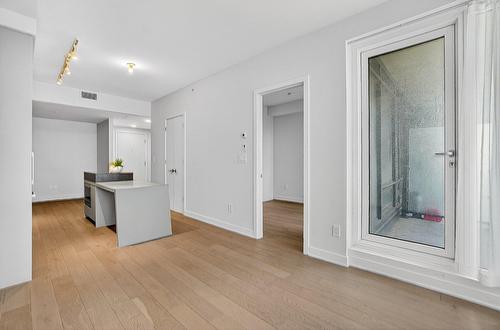 Vue d'ensemble - 1509-1188 Rue St-Antoine O., Montréal (Ville-Marie), QC - Indoor Photo Showing Other Room