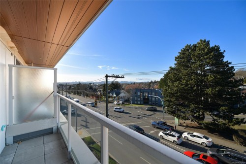 406-1301 Hillside Ave, Victoria, BC - Outdoor With View With Exterior
