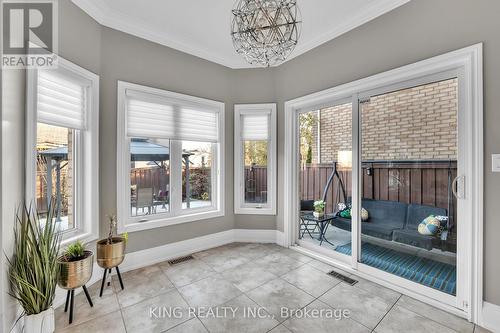 174 Minto Crescent, Milton, ON - Indoor Photo Showing Other Room