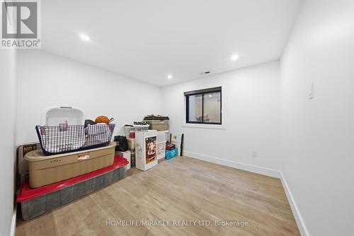 1653 Glenburnie Road, Mississauga, ON - Indoor Photo Showing Other Room