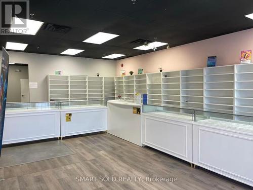 8 - 9631 Yonge Street, Richmond Hill, ON 