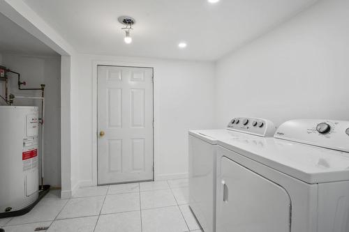 Laundry room - 12510 26E Avenue (R.-D.-P.), Montréal (Rivière-Des-Prairies/Pointe-Aux-Trembles), QC - Indoor Photo Showing Laundry Room