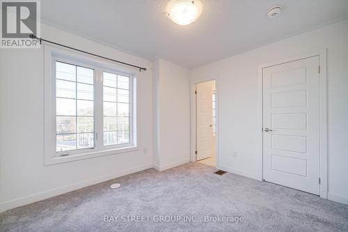 5 Selfridge Way, Whitby, ON - Indoor Photo Showing Other Room