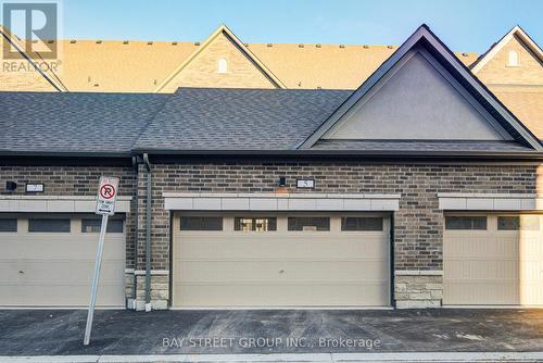 5 Selfridge Way, Whitby, ON - Outdoor