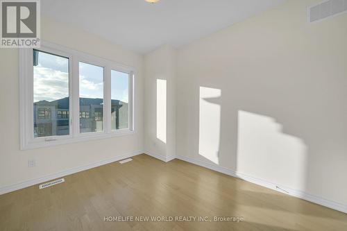 7 Harvey Bunker Crescent, Markham, ON - Indoor Photo Showing Other Room