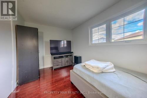 52 Whispering Willow Pathway, Toronto, ON - Indoor Photo Showing Bedroom