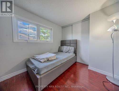52 Whispering Willow Pathway, Toronto, ON - Indoor Photo Showing Bedroom