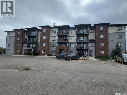 202 2141 Larter Road, Estevan, SK - Outdoor With Balcony With Facade