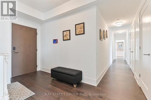 2707 - 30 Inn On The Park Drive, Toronto, ON - Indoor Photo Showing Other Room