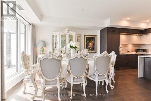 2707 - 30 Inn On The Park Drive, Toronto, ON - Indoor Photo Showing Dining Room