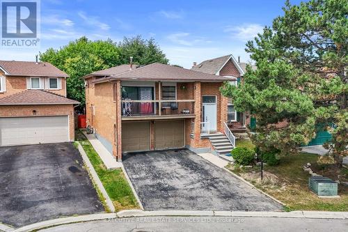 14 Albemarle Court, Brampton, ON - Outdoor With Deck Patio Veranda With Facade