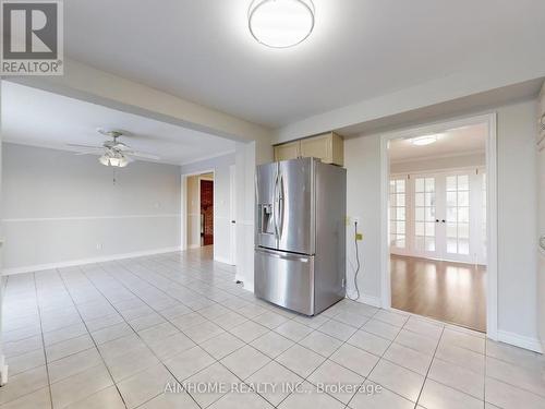 207 Kensit Avenue, Newmarket, ON - Indoor