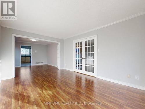 207 Kensit Avenue, Newmarket, ON - Indoor