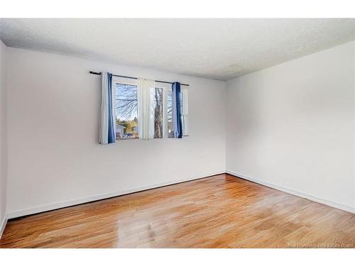 24 Edward St, Fredericton, NB 