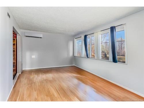 24 Edward St, Fredericton, NB 